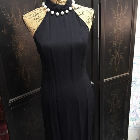 Steppin'Out Dresses & Skirts - Perfect Lil Black Dress, SZ 11, Pearl Trim